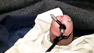 Estim cumshot