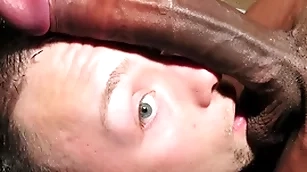 Amateur guy meets a broad in the beam menacing cock