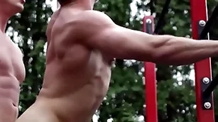 Masqulin muscular alex mecum together with penetrate paris raw breed everlasting