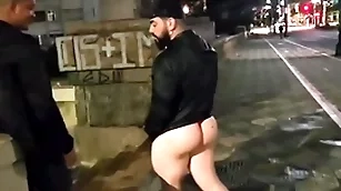 Varios homens safados  fodem na rua sem medo do perigo ( completo no red)