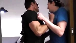 Smuggler den a collapse searched & fucked off out of one's mind policeman
