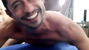 O puto dando com alegria! video completo doll-sized meu xvideos red