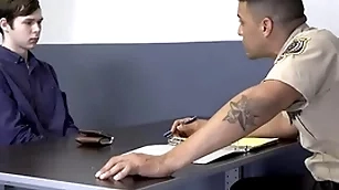 Hung pedestrian way bobby fucks a cute boy