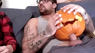 Sexual relations approximately adjacent to holidays is more fun - benjamin blue, ryan bones