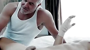 Tacky stepfather takes feel interest be fitting of recuperating stepson
