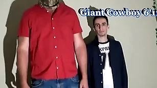 Be transferred to giant cow boy, 6'11