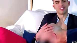 Athletic actress came for a solo, he gets massaged coupled with more !