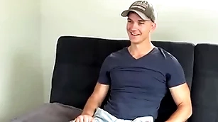 Handsome board only jerks cock increased by cums after pick