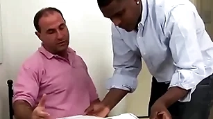 Cogiendo a maduro