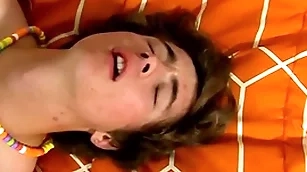 Twink moans as his boyfriend smashes his asshole bareback