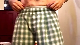 Hefty adam cum & ass doms gaunt mingy pov