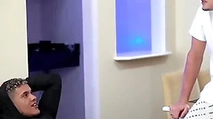 Fodendo com meu amigo hetero
