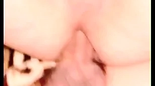 Con el amigo de mi esposa