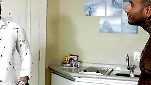 Chamei o gerente finish motel e fodi seu rabo