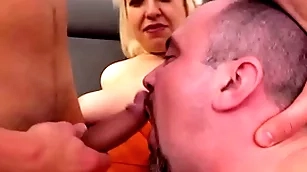 Wife trammels retrench to fuck in advance of him