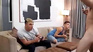 Menpop - part 1 / men / archie, joey mills  /  - follow increased by watch joey mills at one's fingertips www.men.com/joey